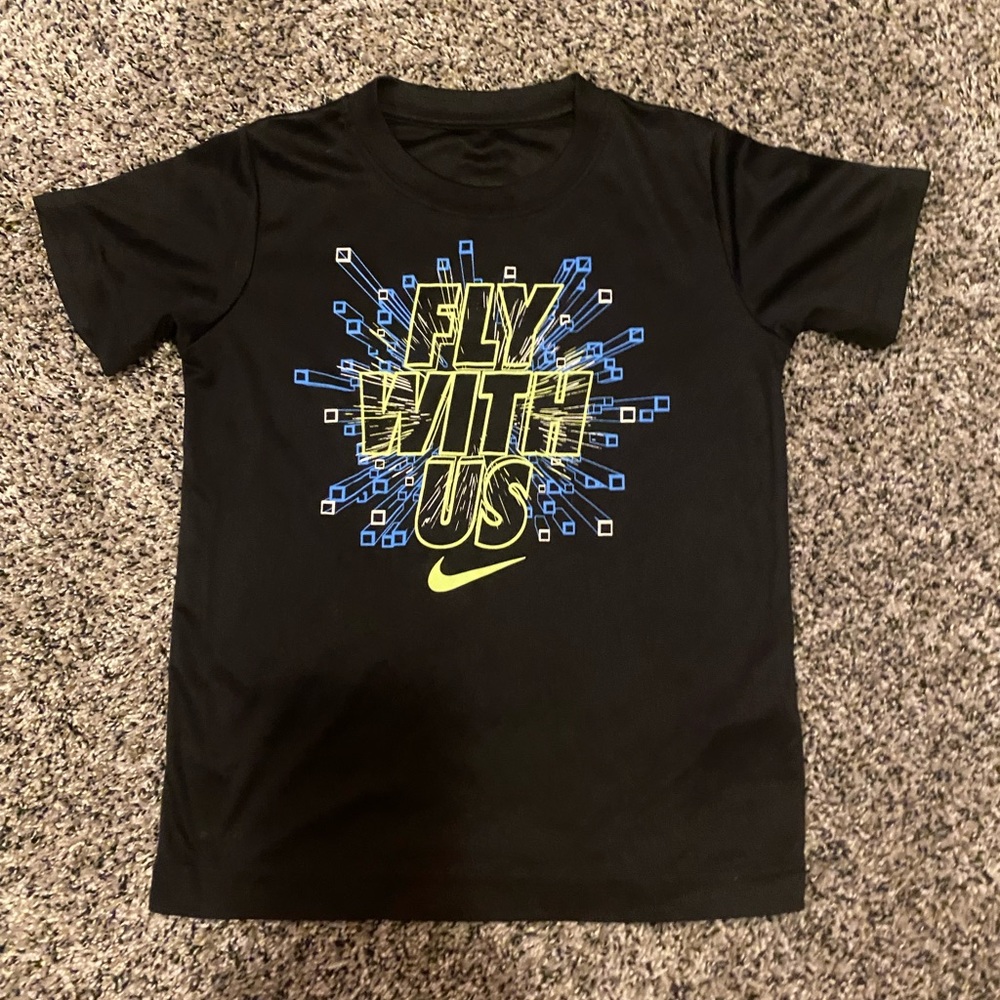 Nike Dri-Fit Tshirt size 6